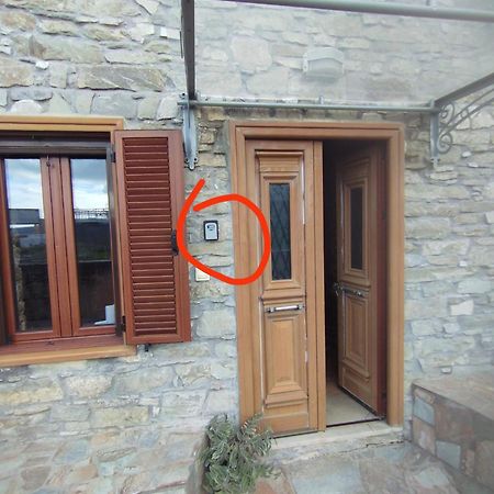 Echo Traditional House - Ηχώ Παραδοσιακό Σπίτι Embonas Екстер'єр фото